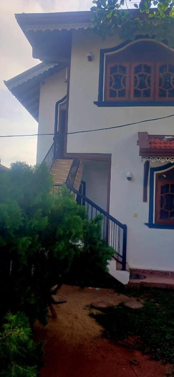 Oviniru Beach Hotel Νεγκόμπο Εξωτερικό φωτογραφία